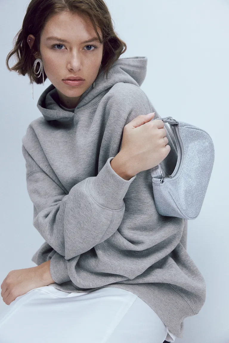 

Объемная толстовка с капюшоном H&M, серый