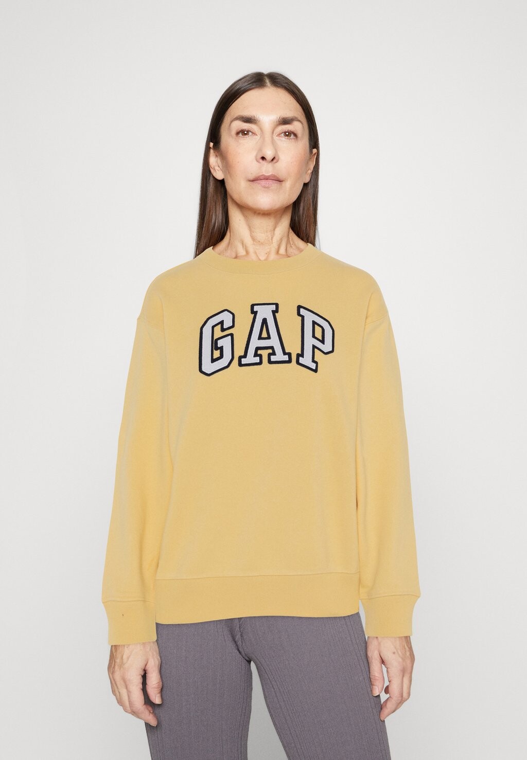 

Толстовка GAP