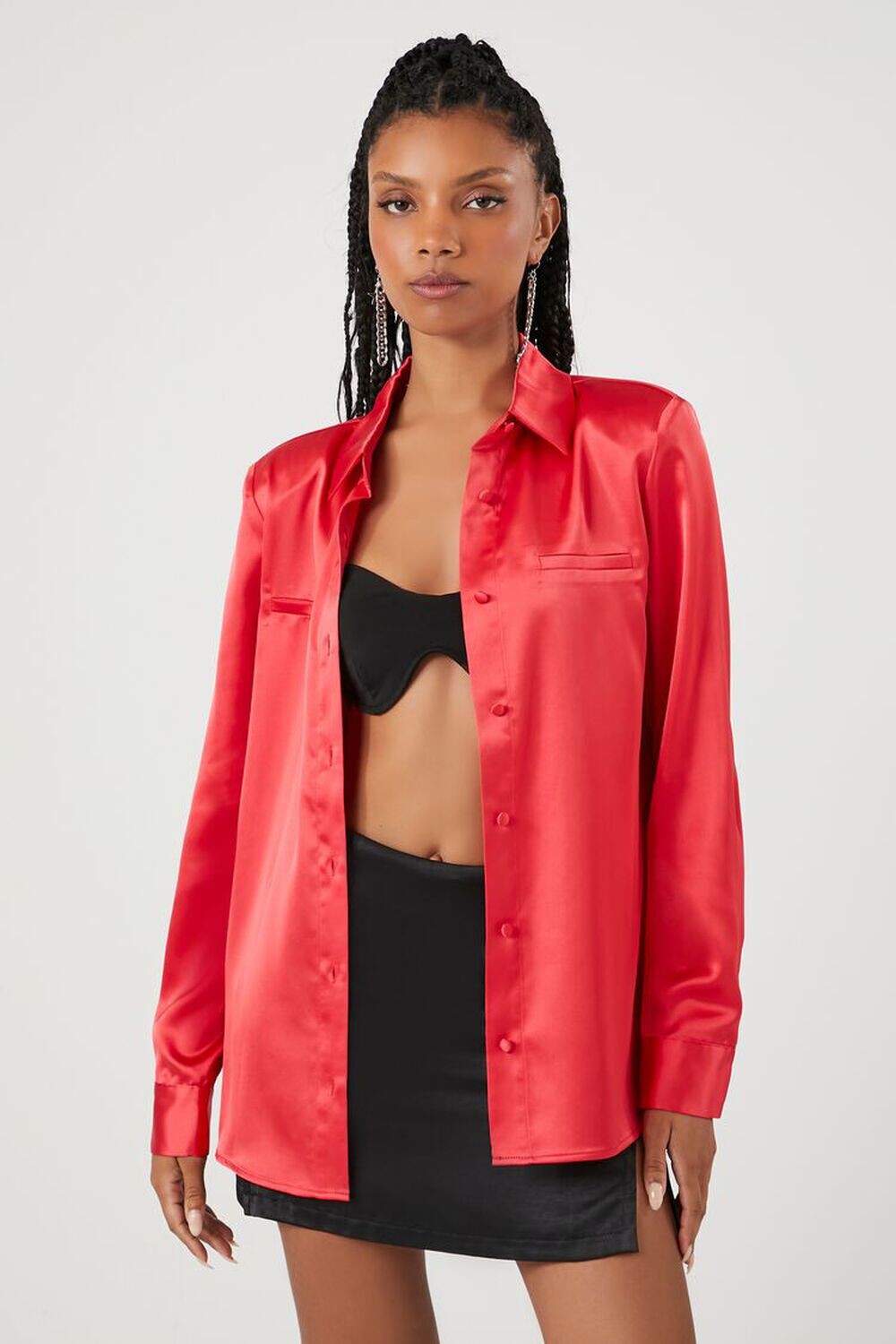 

Атласная рубашка на пуговицах спереди Forever 21