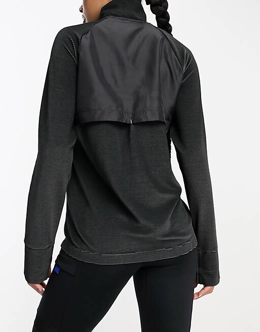 

Черный многослойный топ на молнии New Balance Q Speed