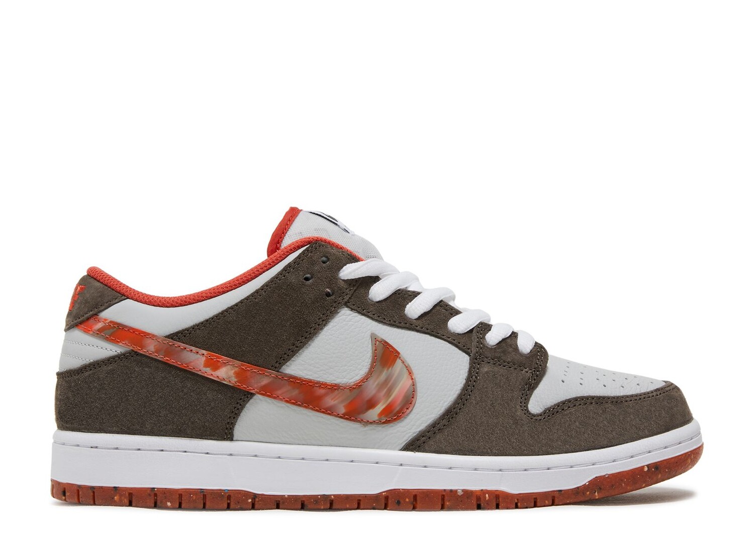 

Кроссовки Nike Crushed D.C. X Dunk Low Sb 'Golden Hour', белый