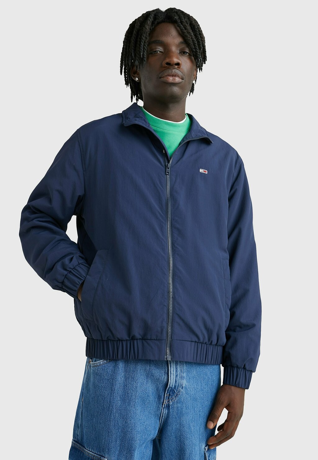 

Легкая куртка Tommy Jeans
