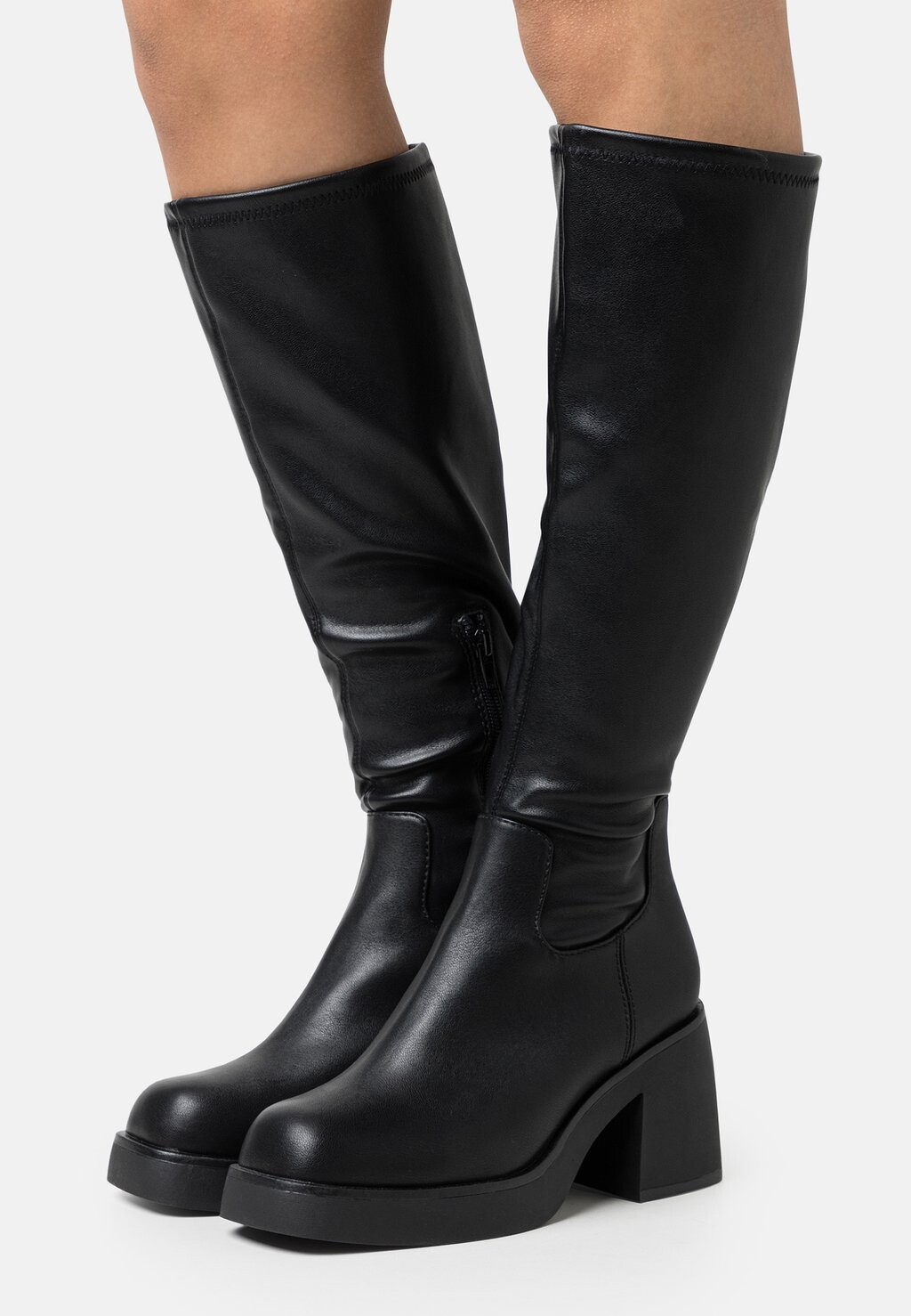 

Сапоги на высоком каблуке ALDO, черный