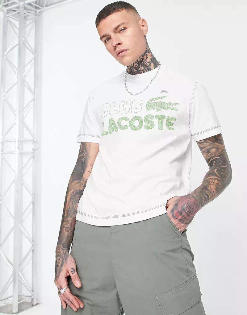 

Белая футболка свободного кроя Lacoste Club с графикой спереди