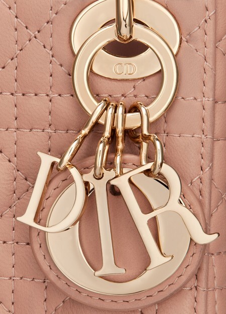 

Микросумка Lady Dior Dior