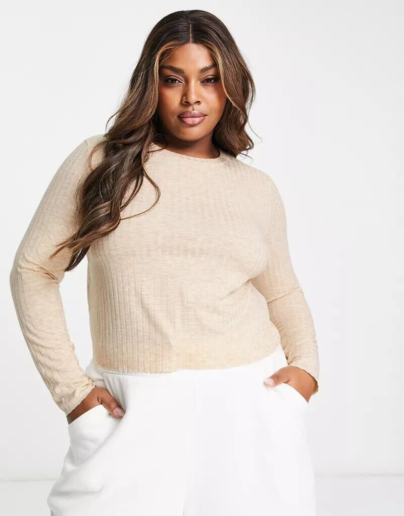 

Топ из овсяного меланжа с длинными рукавами ASOS DESIGN Curve и объемной ребристой структурой