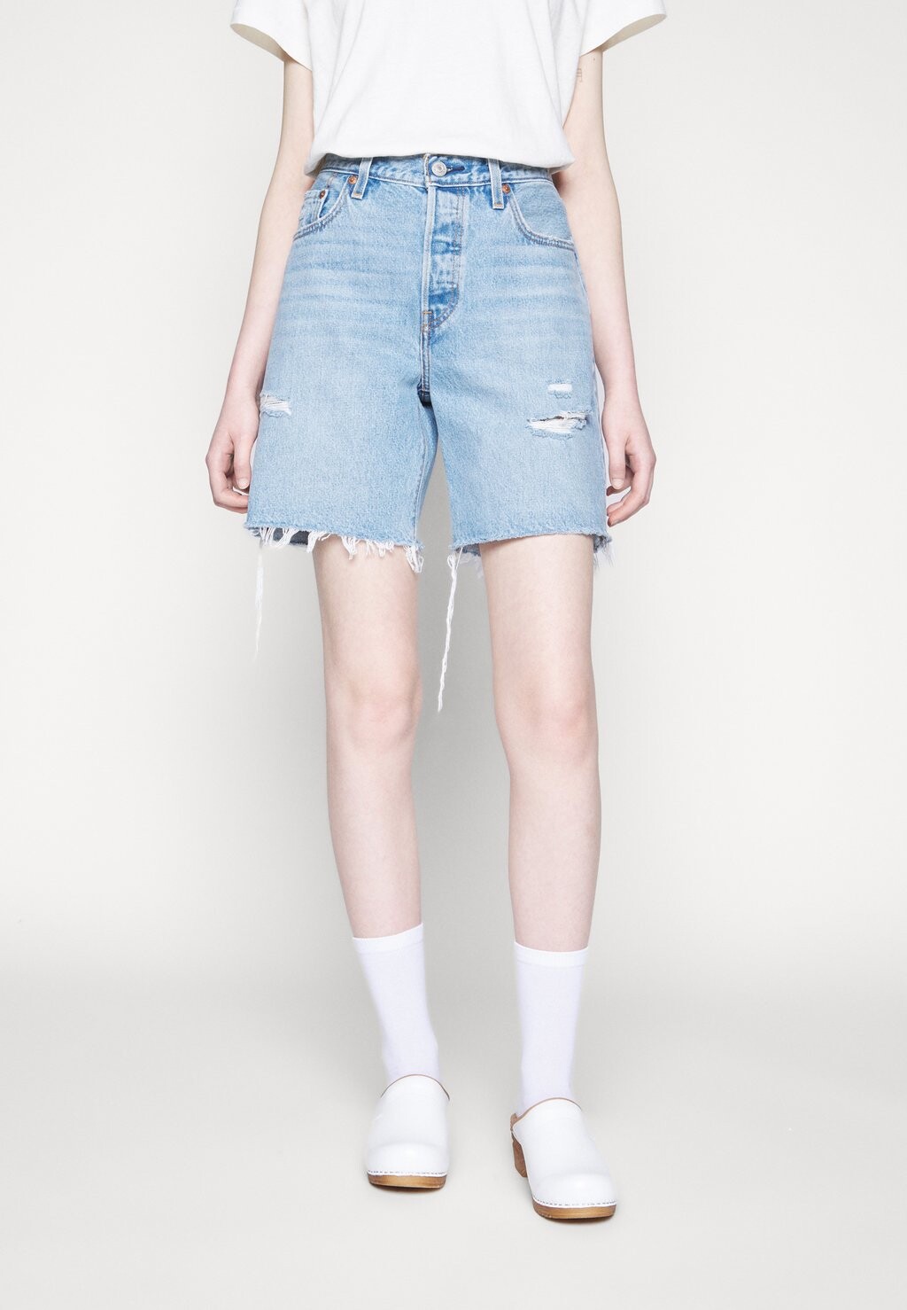 

Джинсовые шорты Levi's