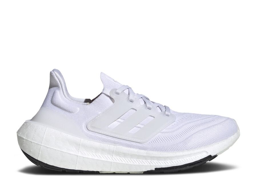 

Кроссовки adidas Wmns UltraBoost Light, цвет Crystal White