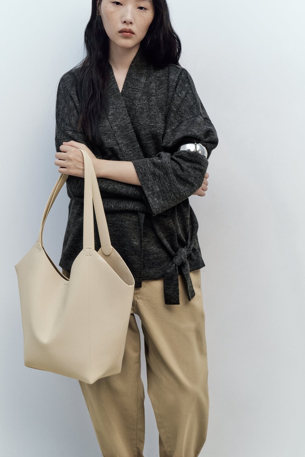 

Сумка ZARA, экру