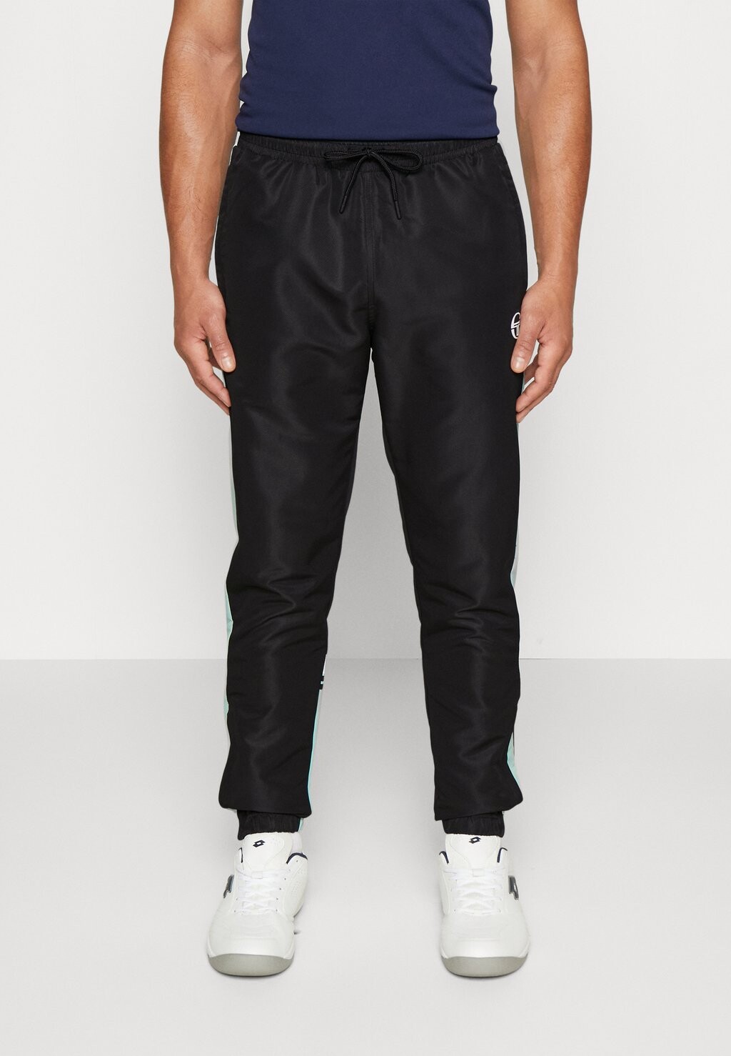

Спортивные брюки Sergio Tacchini