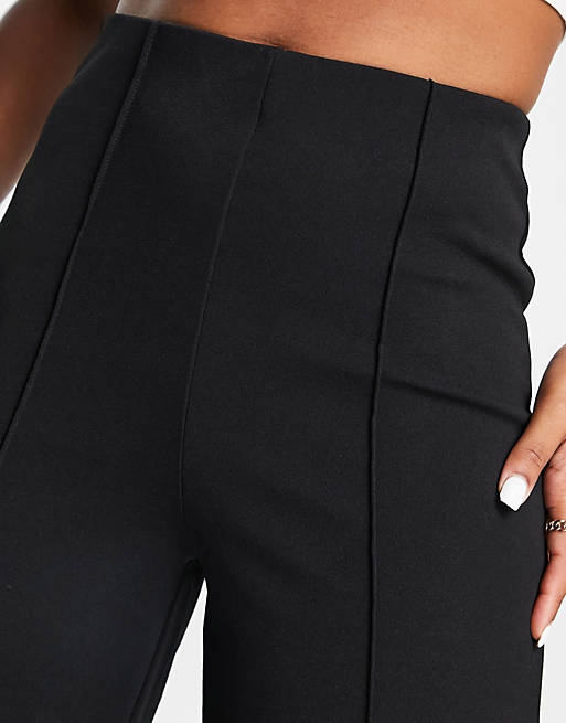 Черные широкие брюки со складками спереди Vero Moda