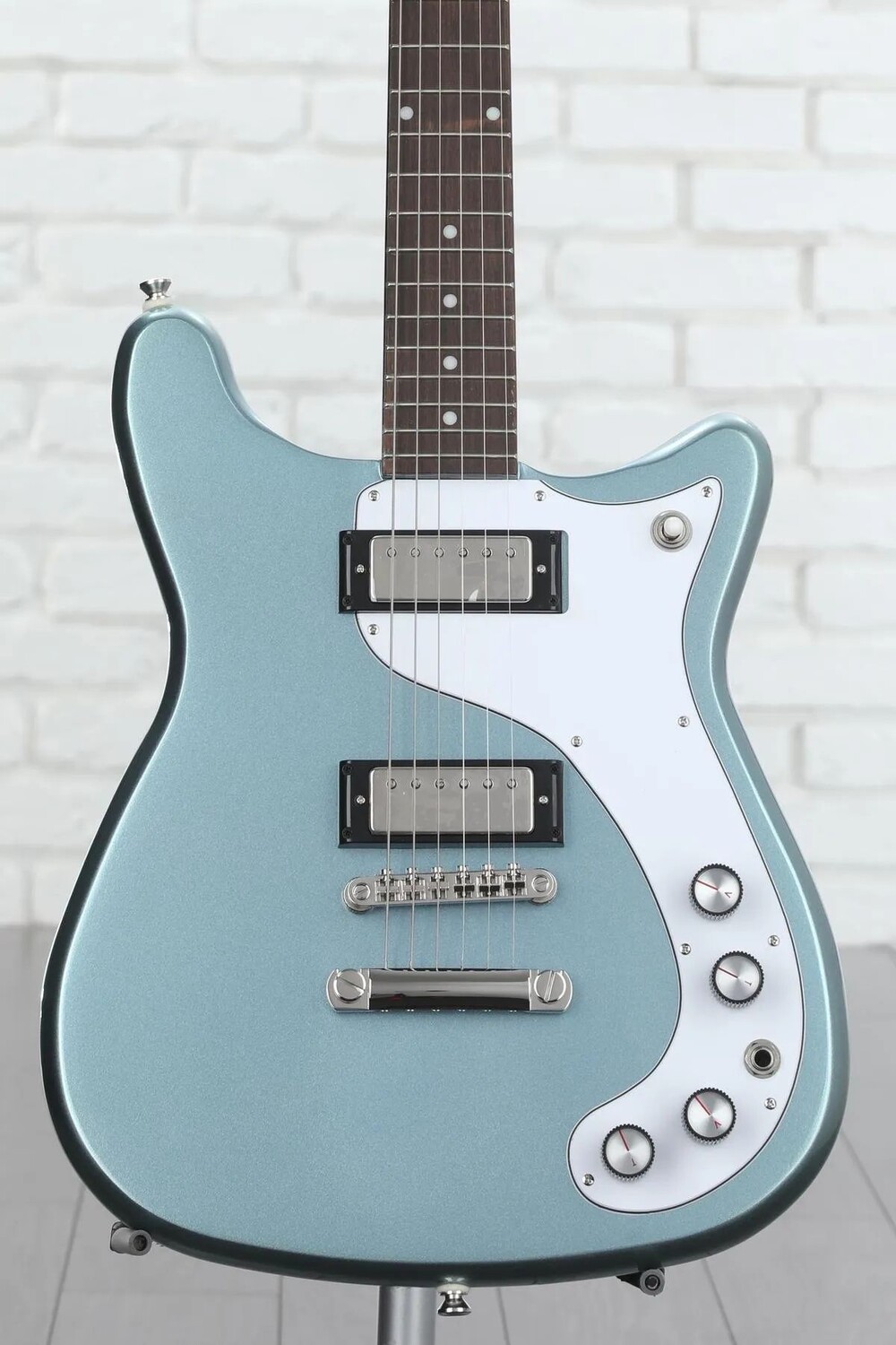

Новая электрогитара Epiphone 150th Anniversary Wilshire — Pacific Blue