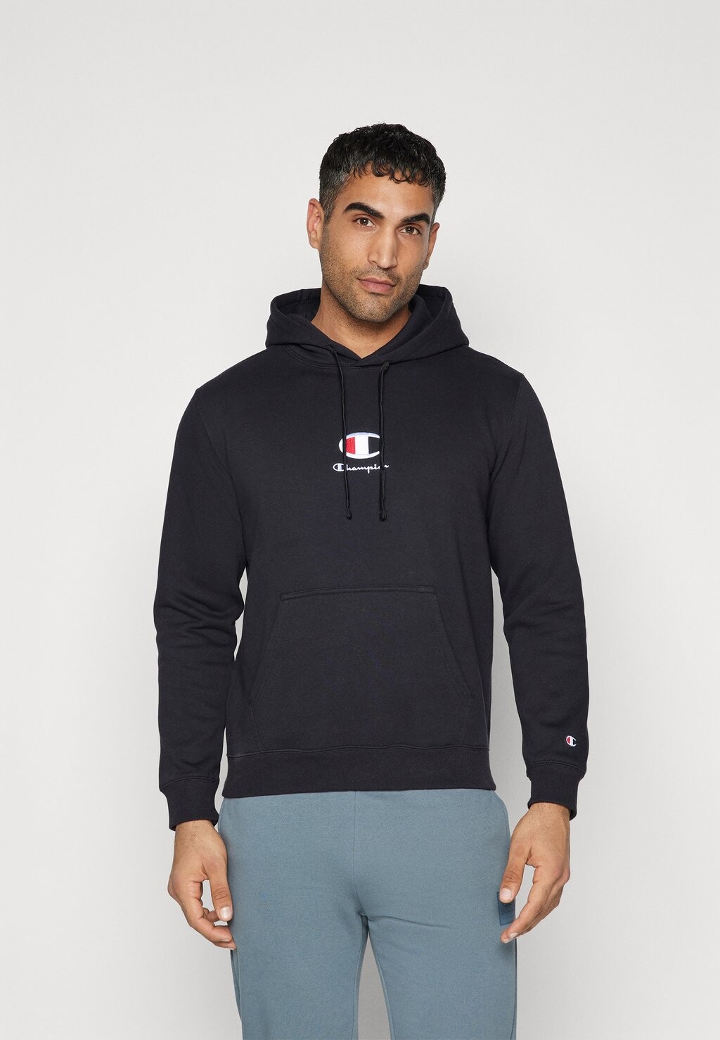 

Толстовка Icons Hooded Central Logo Champion, черный