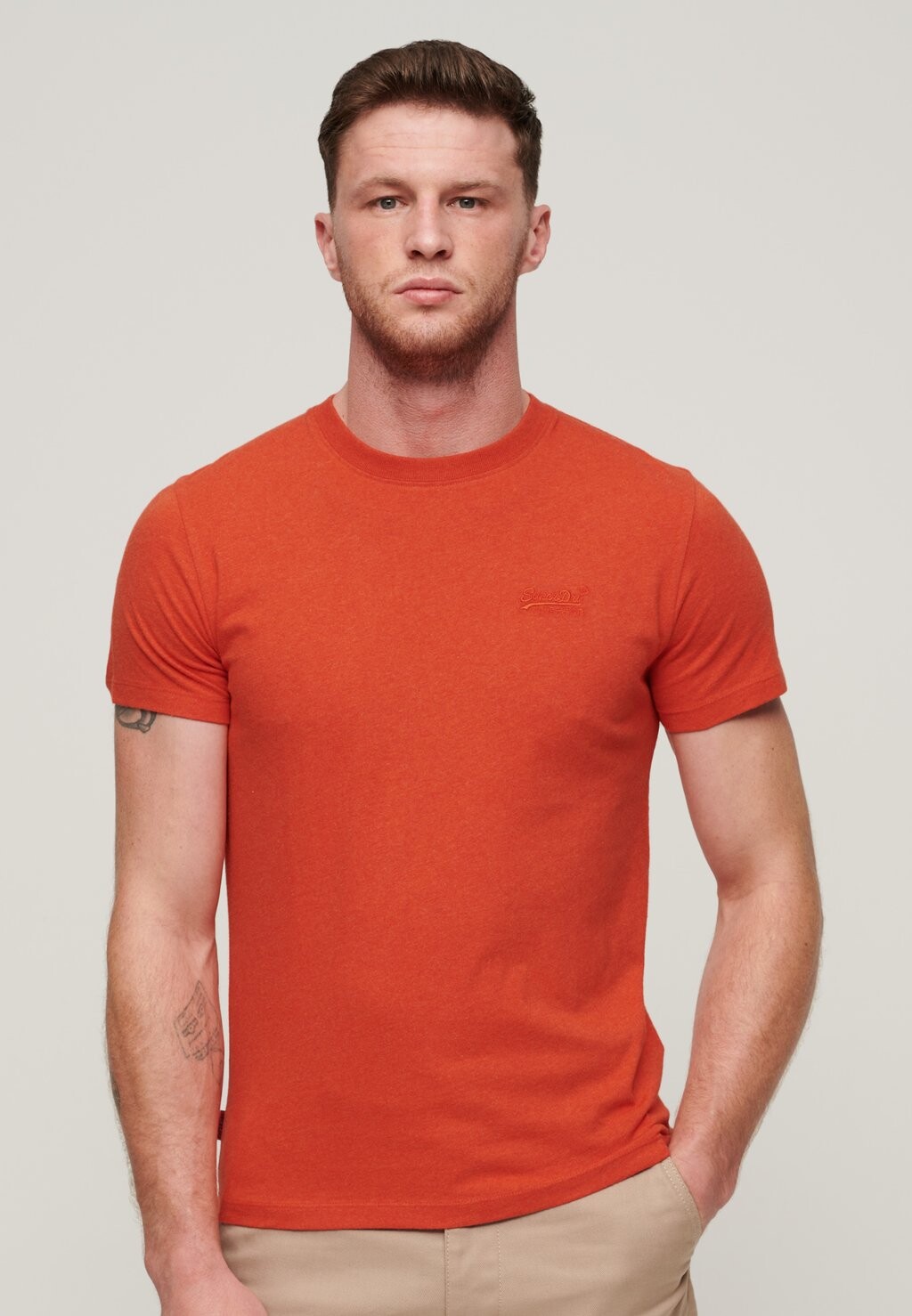 

Футболка базовая Vintage Logo Emb Superdry, ярко-оранжевый меланжевый