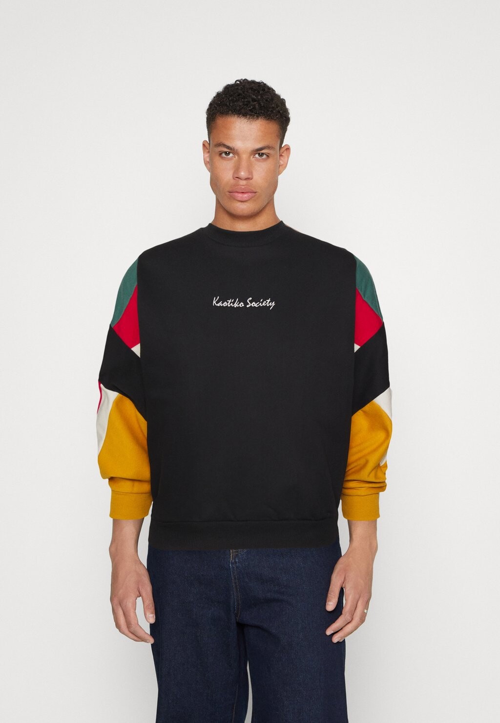 

Толстовка CREW ATWOOD UNISEX Kaotiko, черный/красный/геура