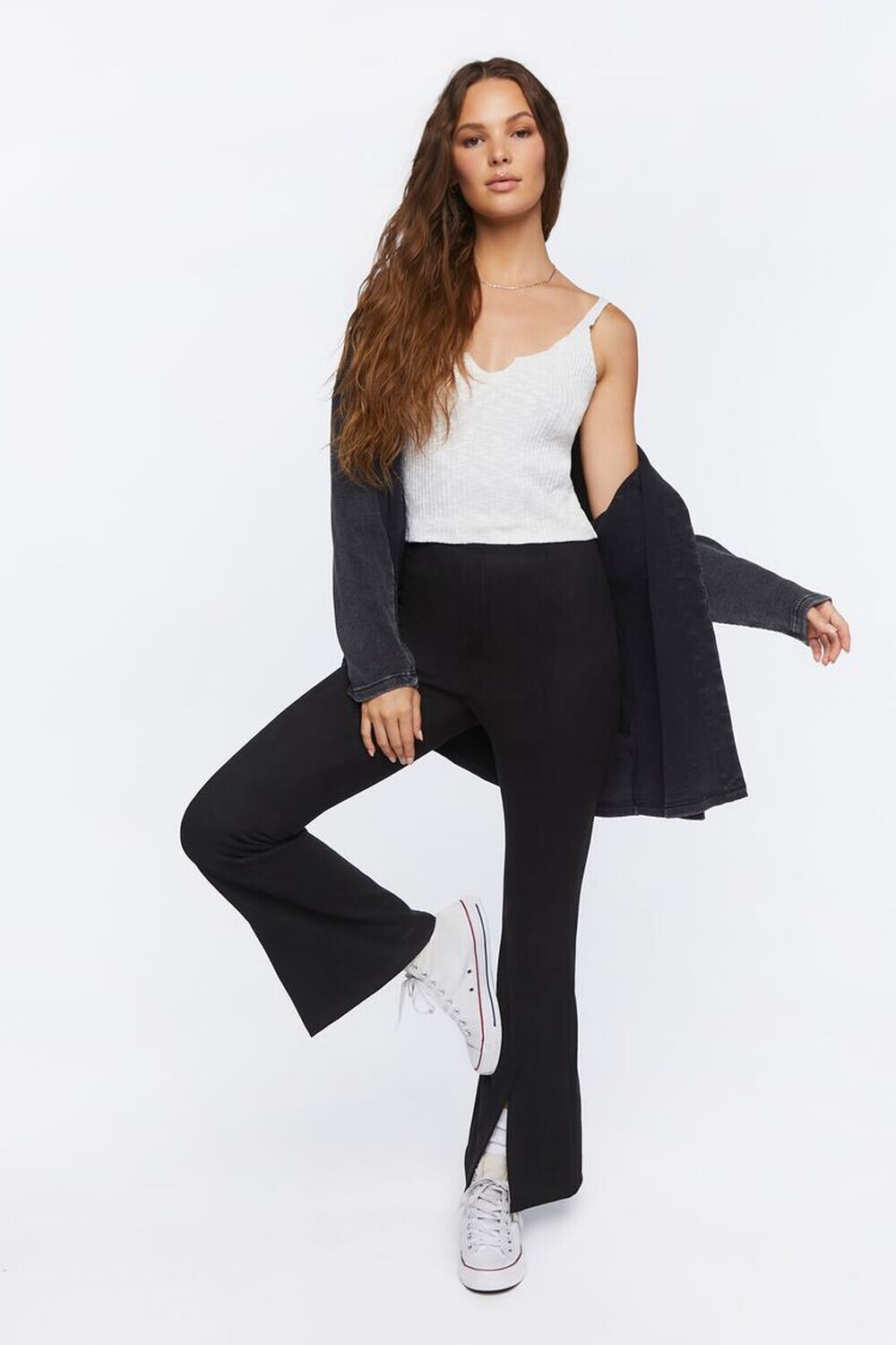 

Брюки из искусственной замши с разрезом по краю Forever 21, черный
