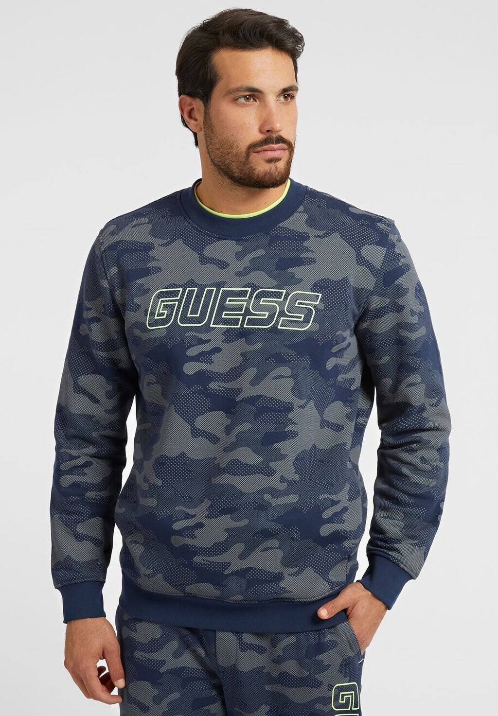 

Толстовка Guess