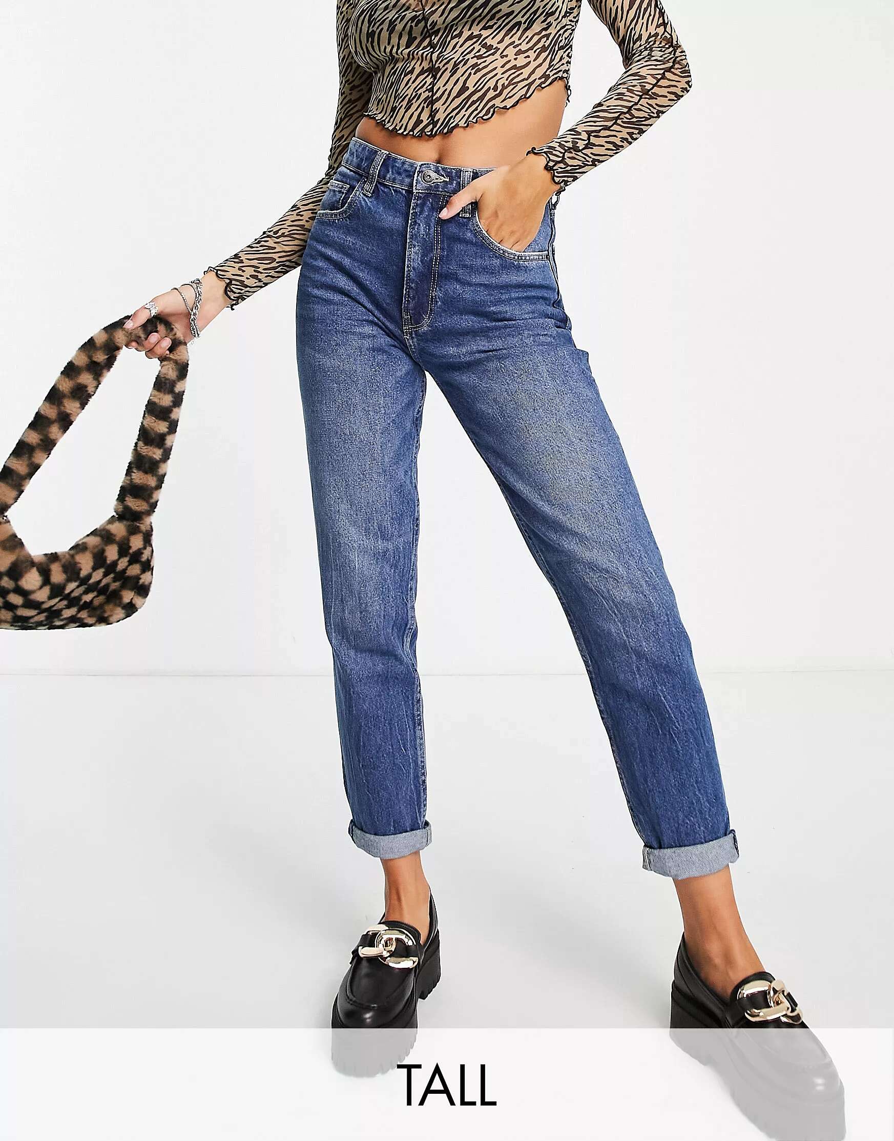 Темные джинсы Bershka Tall Mom шорты bershka хаки 42 размер