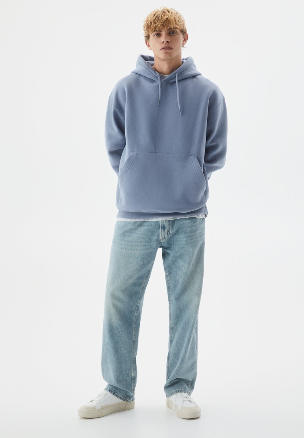 

Толстовка Basic Colored PULL&BEAR, синий