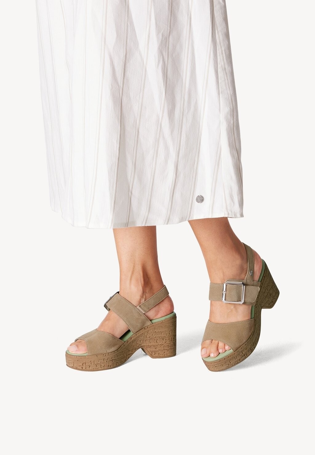 

Босоножки на высоком каблуке Tamaris, цвет beige