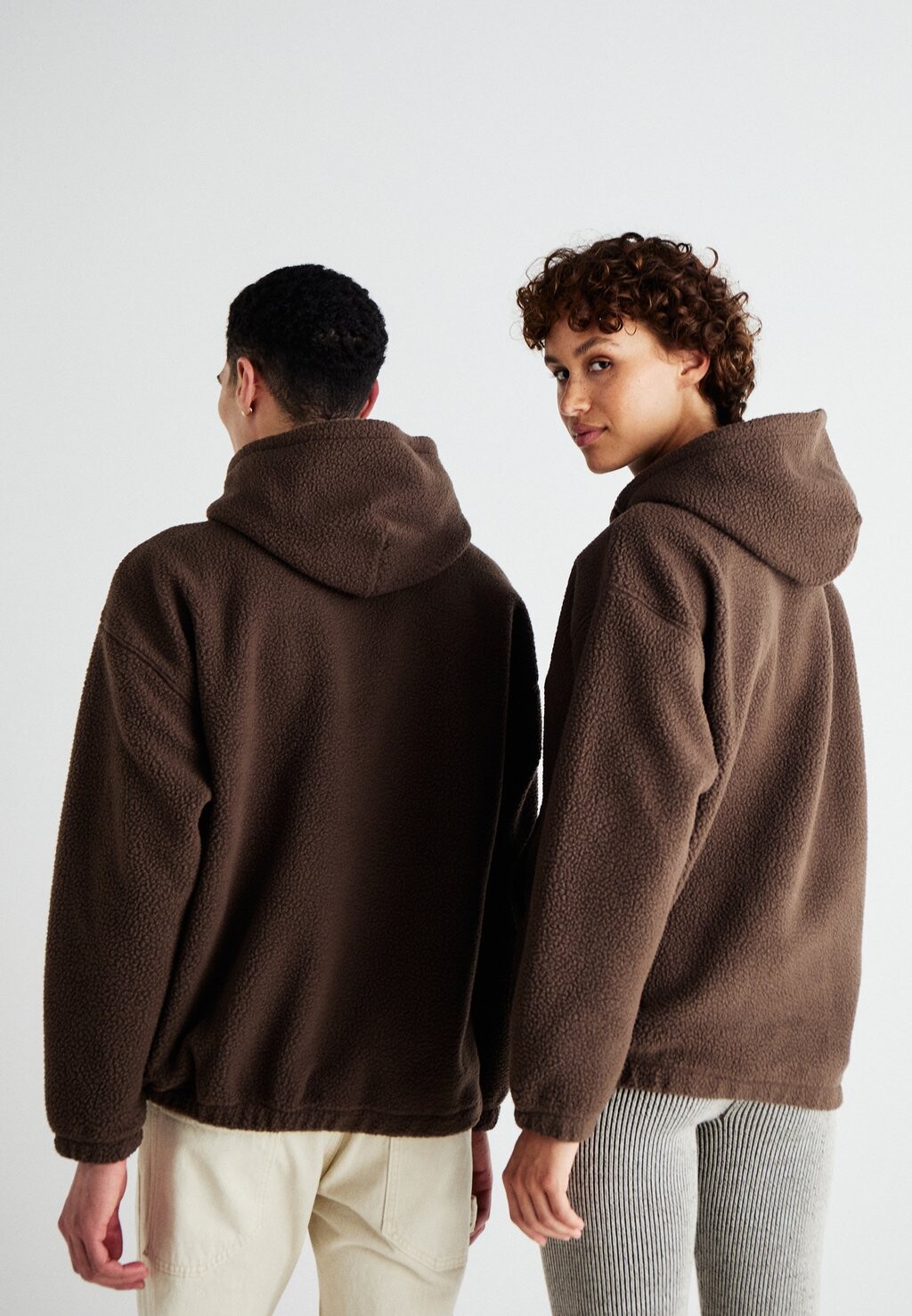 

Толстовка с капюшоном COZY UP HOODIE UNISEX Levi's®, коричневый