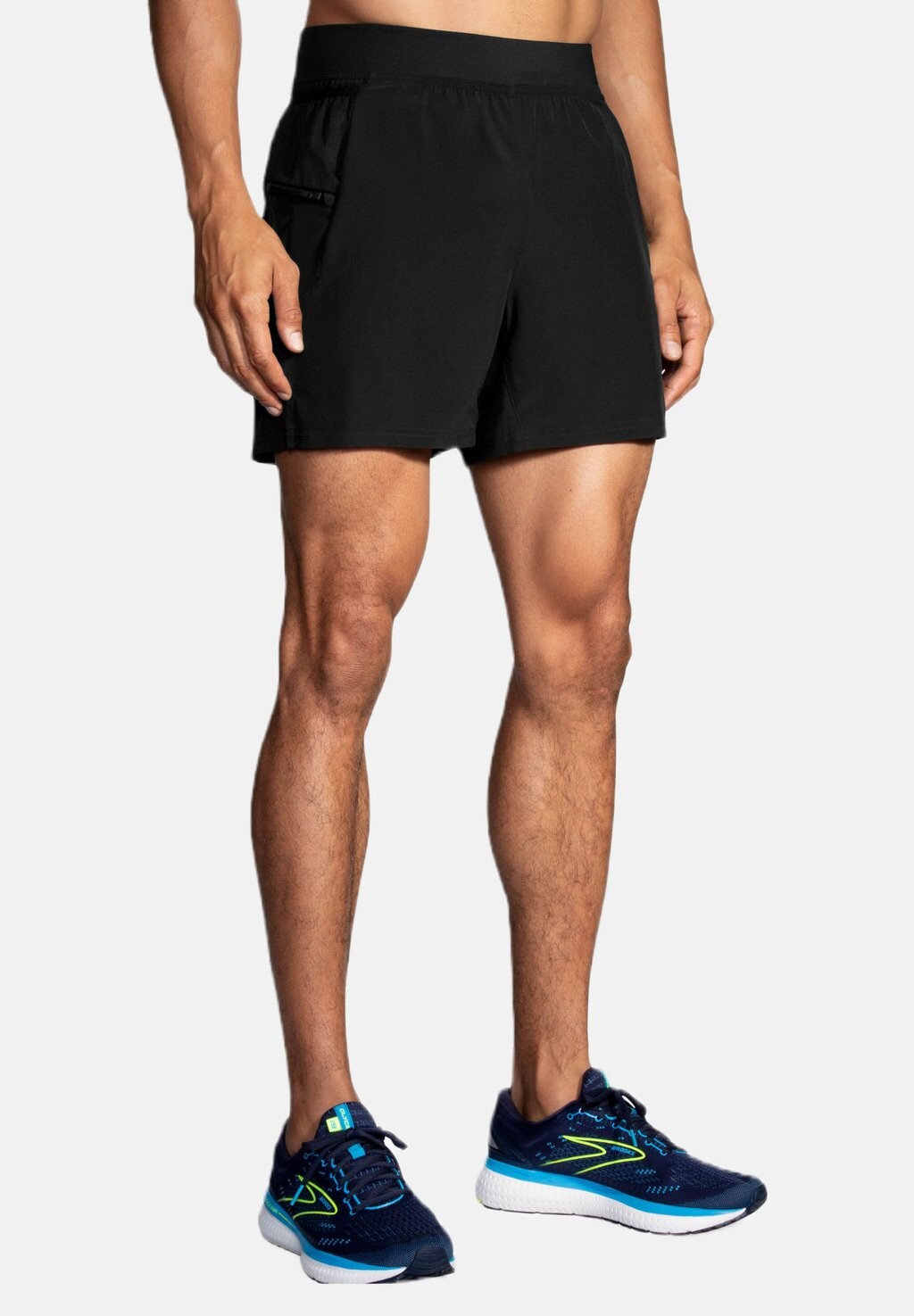 

Спортивные шорты Brooks