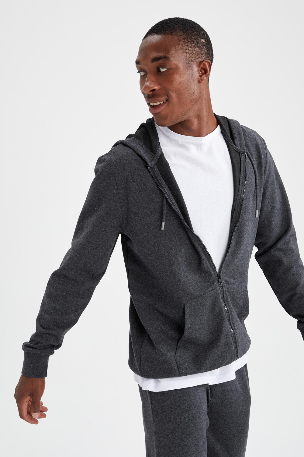 

Толстовка DeFacto Kapuzen REGULAR FIT, цвет Anthra Melange
