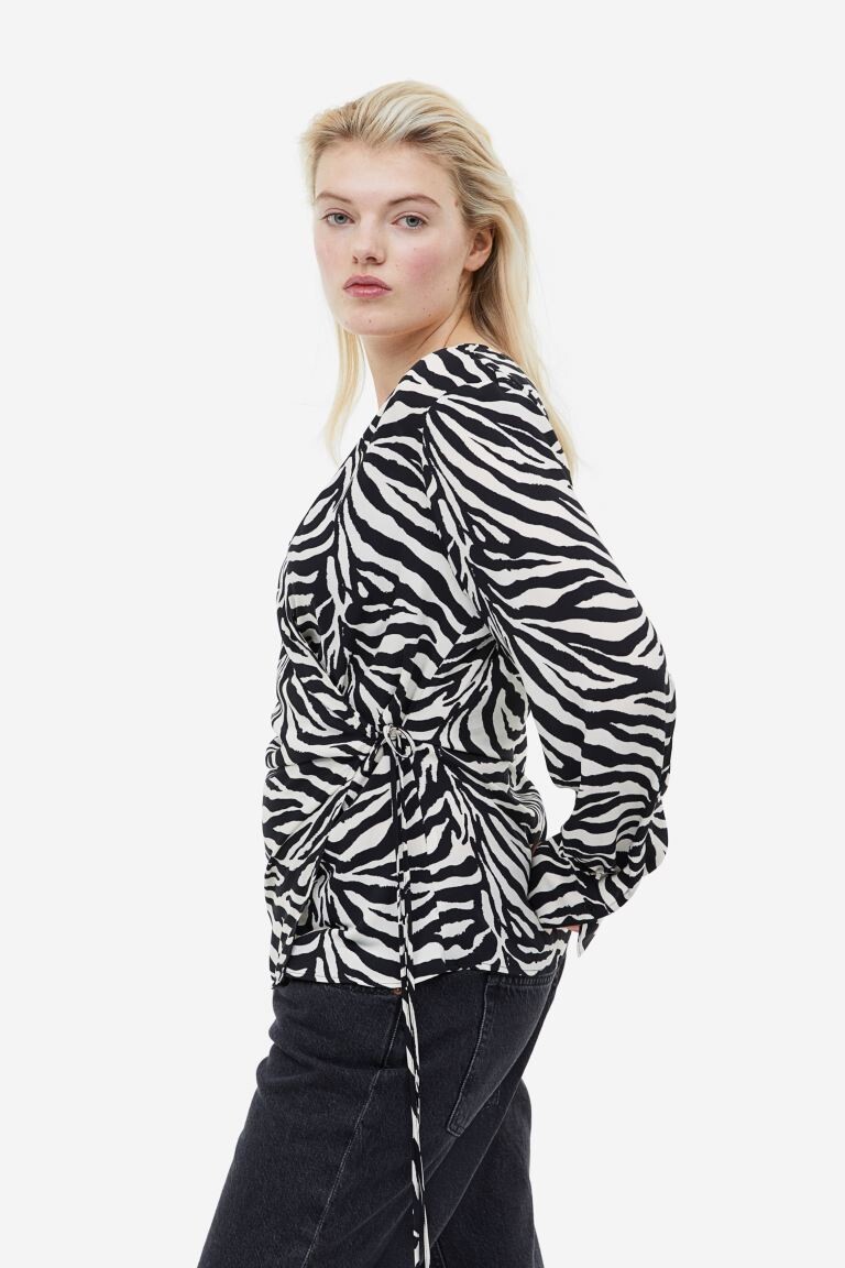 

Блузка с запахом H&M