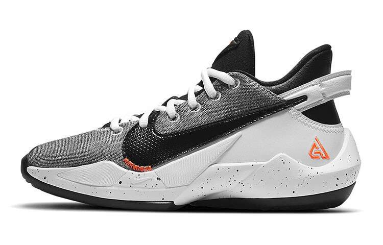

Женские баскетбольные кроссовки Nike Freak 2 Белый/Яркий Манго/Черный