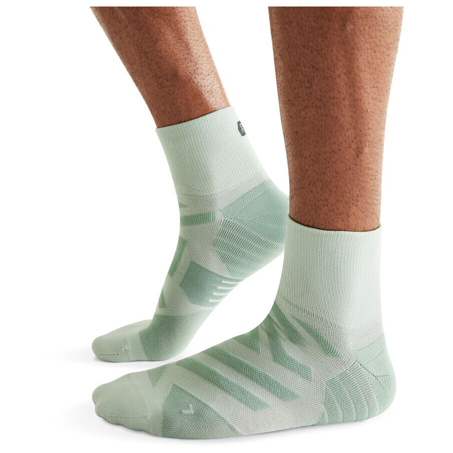 

Носки для бега On Performance Mid Sock, цвет Moss/Algae