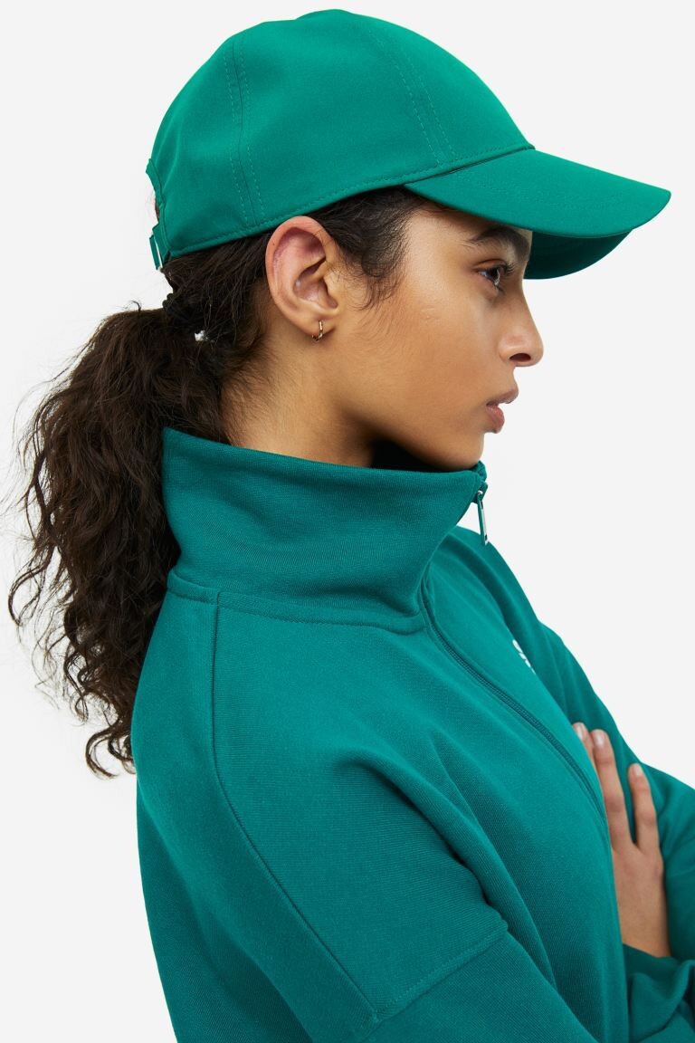 

Непромокаемая бейсболка H&M