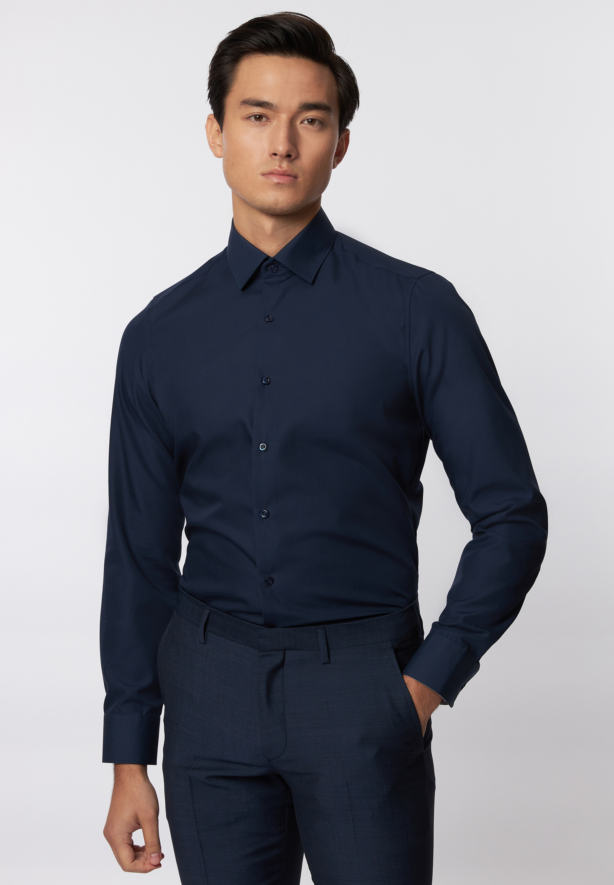 

Рубашка Roy Robson Langarm Slim fit, темно синий