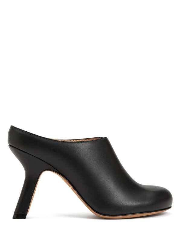 

Женские кожаные тапочки terra black Loewe