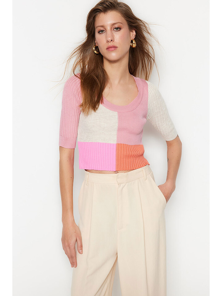 

Футболка trendyol, цвет Rosa/Creme