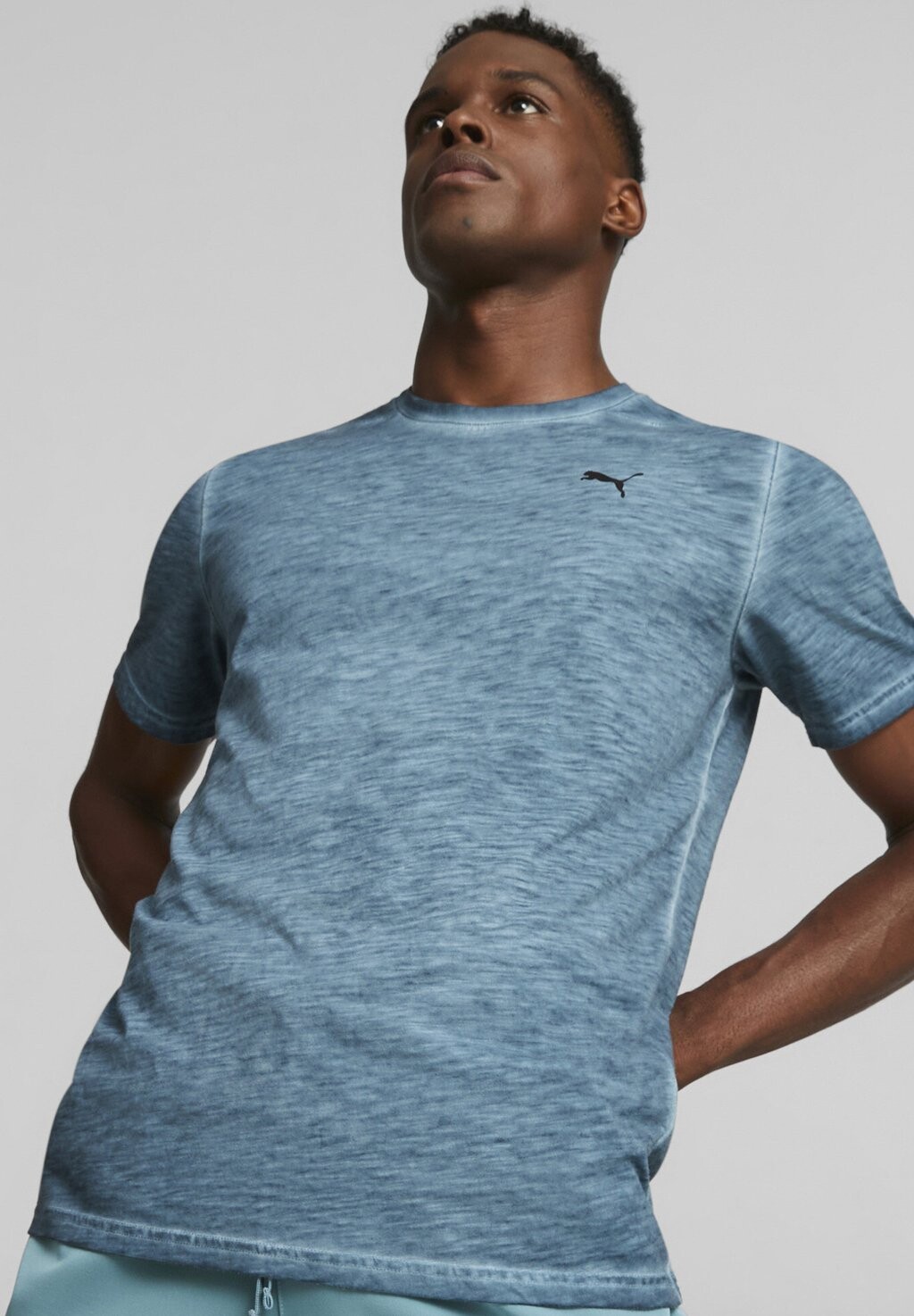 

Спортивная футболка Studio Foundation Wash Puma, цвет bold blue
