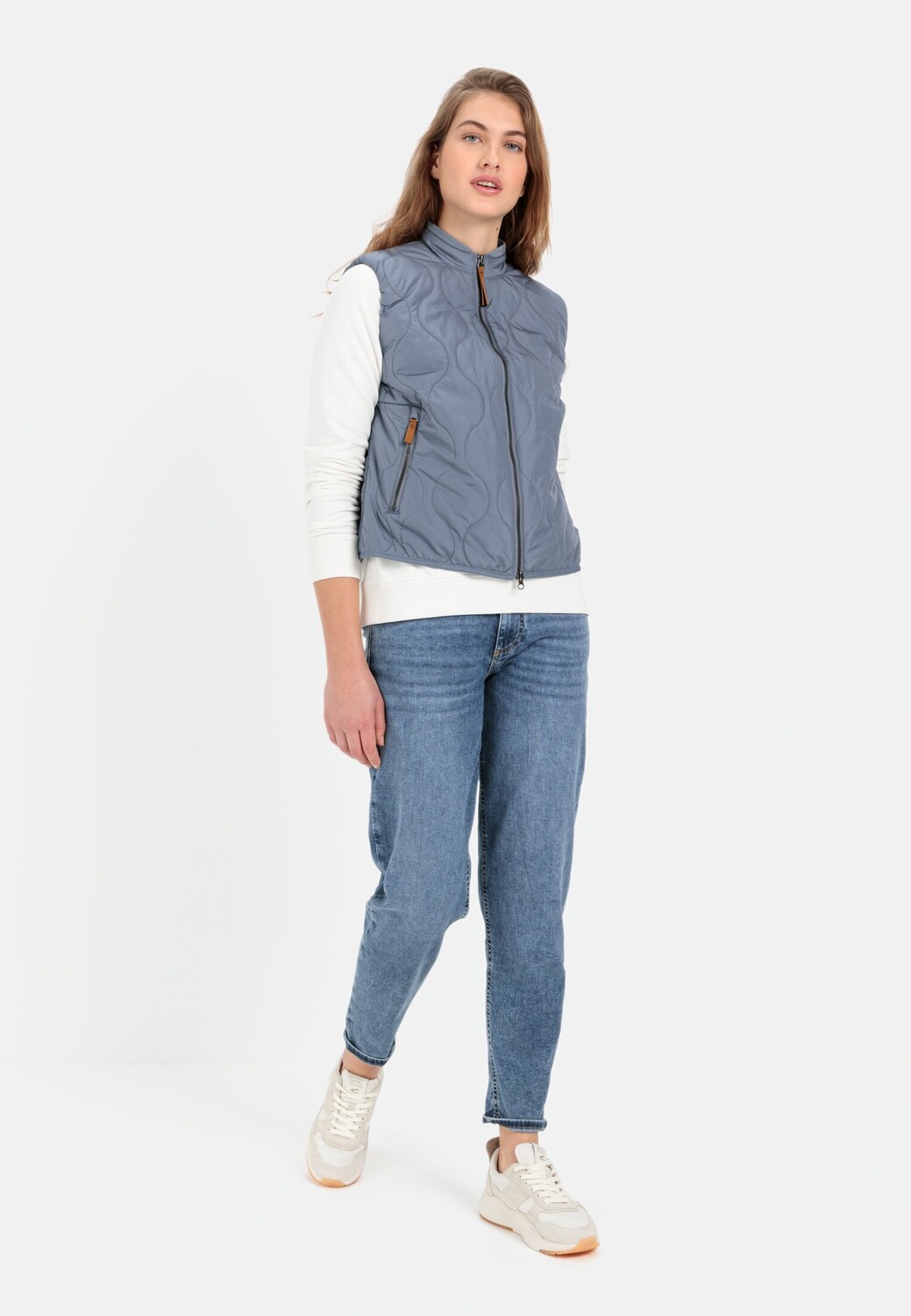 

Утепленный жилет Camel Active Kurze aus recyceltem Polyester, синий