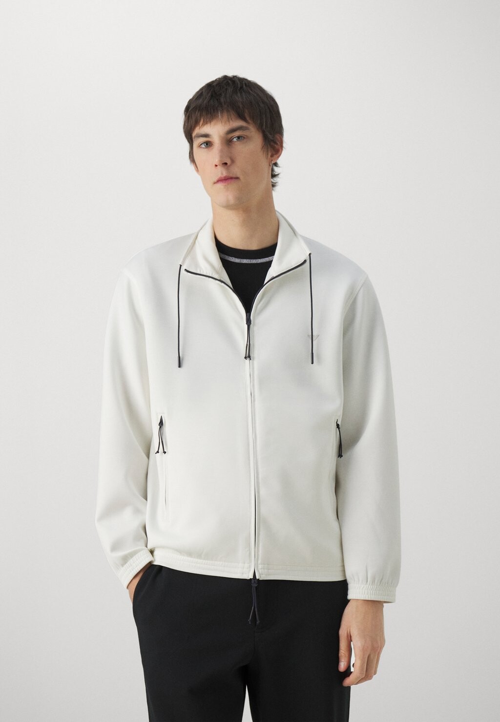 

Толстовка на молнии Emporio Armani, молочный