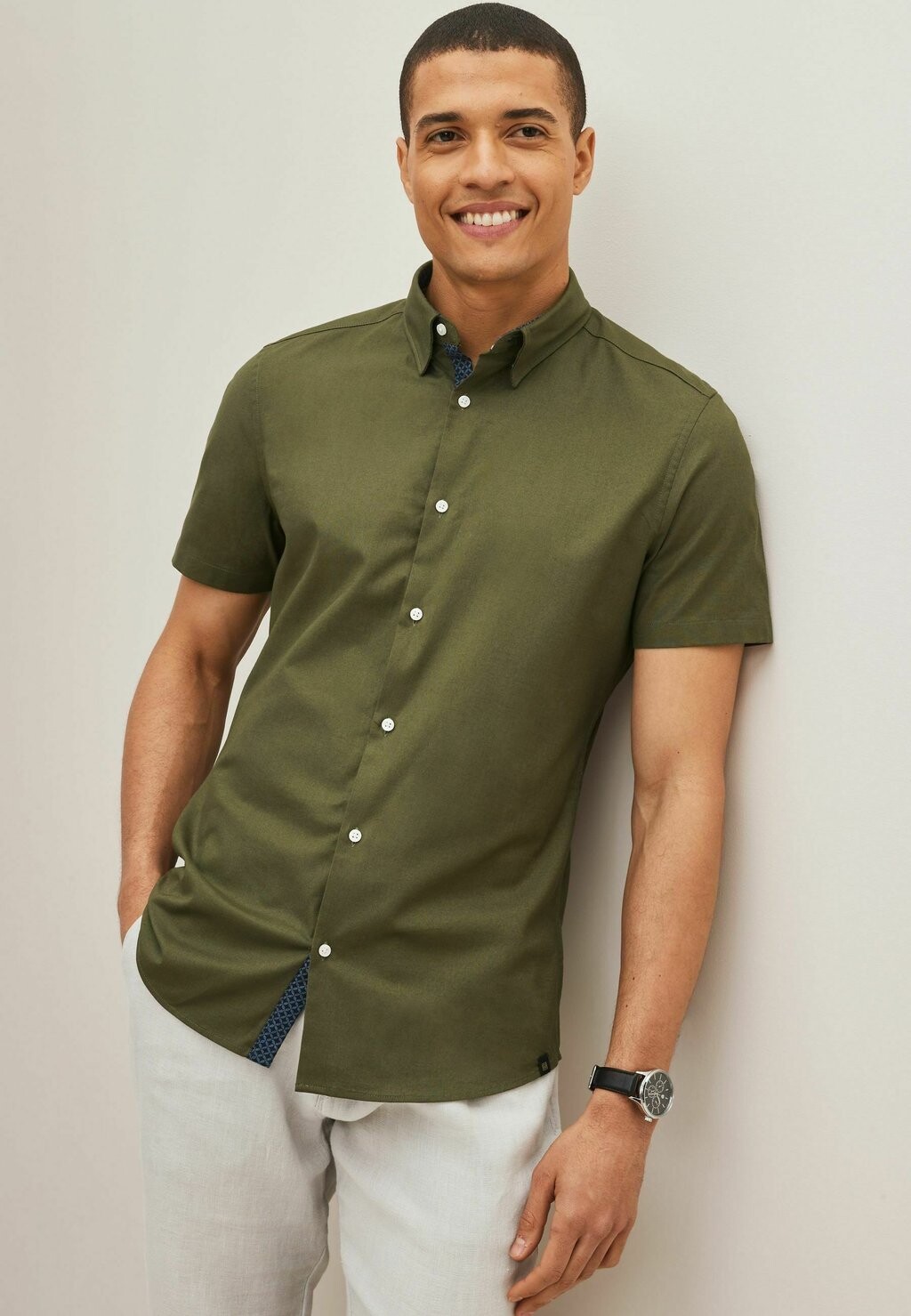 Рубашка STRETCH OXFORD SHORT SLEEVE SHIRT Next, цвет green цена и фото