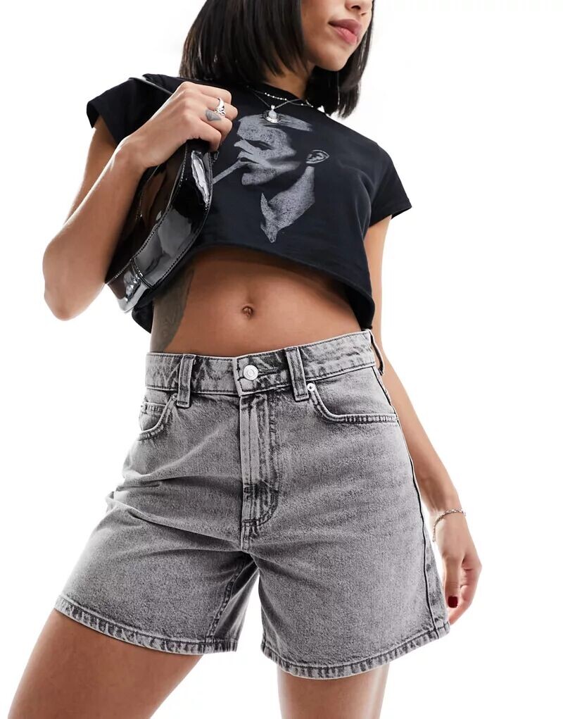 

Серые джинсовые шорты ASOS
