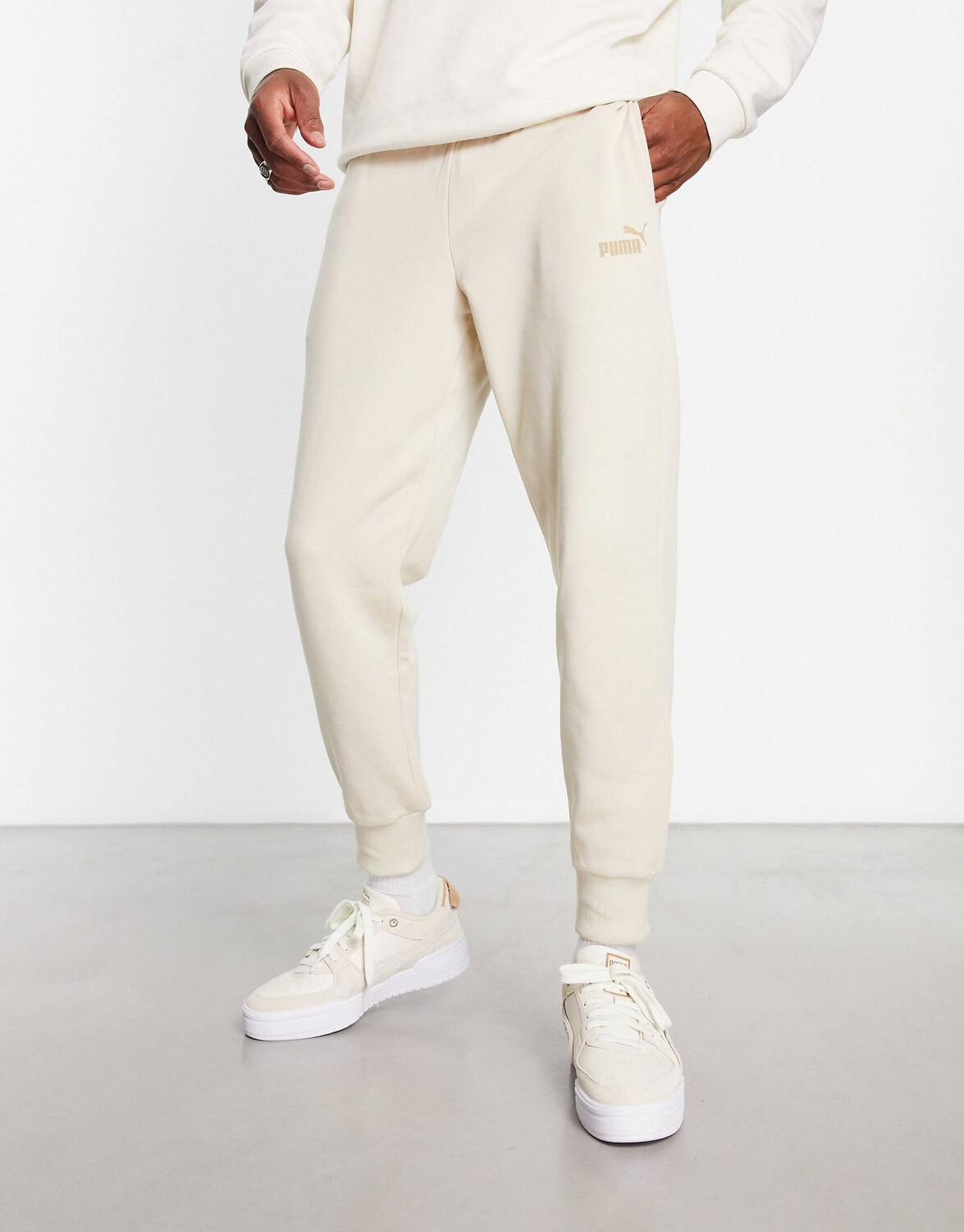 

Мужские джоггеры Puma Essentials Small Logo, кремовый
