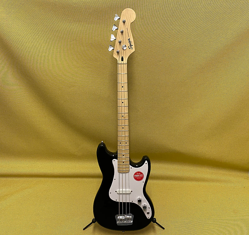 031-0902-506 Бас-гитара Squier Affinity Series Bronco, кленовый гриф, черный 031-0902-506 Squier Affinity Series Bronco Bass, Maple Fingerboard, Black - фото