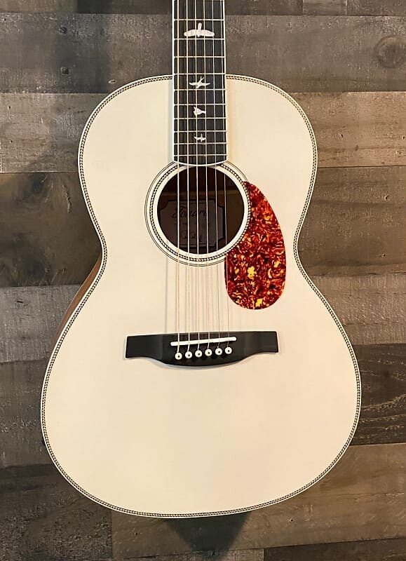 

PRS SE P20E салон античный белый ООО SE P20E Parlor Antique White