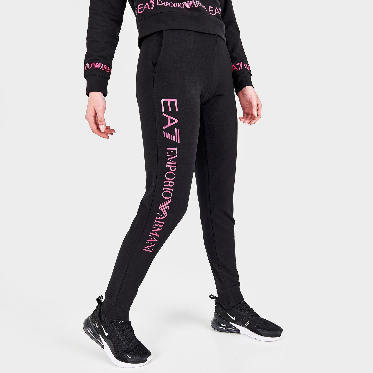

Женские брюки-джоггеры Emporio Armani EA7 Fundamental Shorty, черный