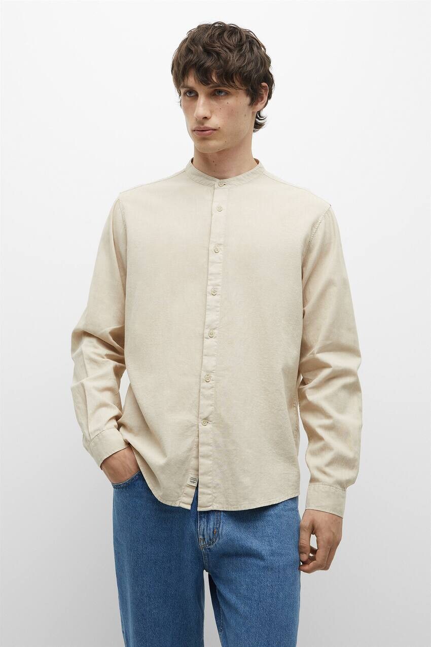 

Рубашка с воротником-стойкой Pull&Bear