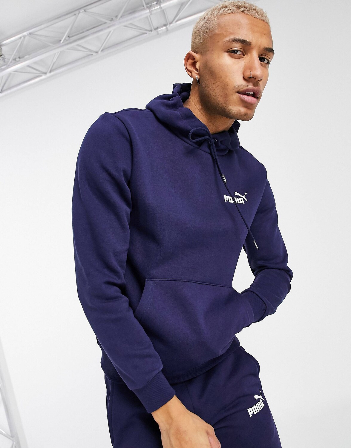 

Толстовка Puma Essentials, темно-синий
