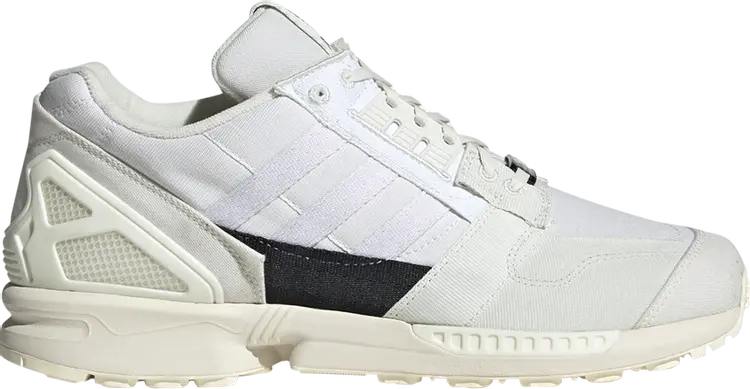 

Кроссовки Adidas Parley x ZX 8000, белый