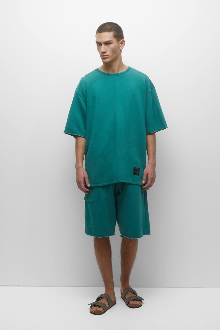 

Джоггеры Cargo Bermuda Pull&Bear, зеленый