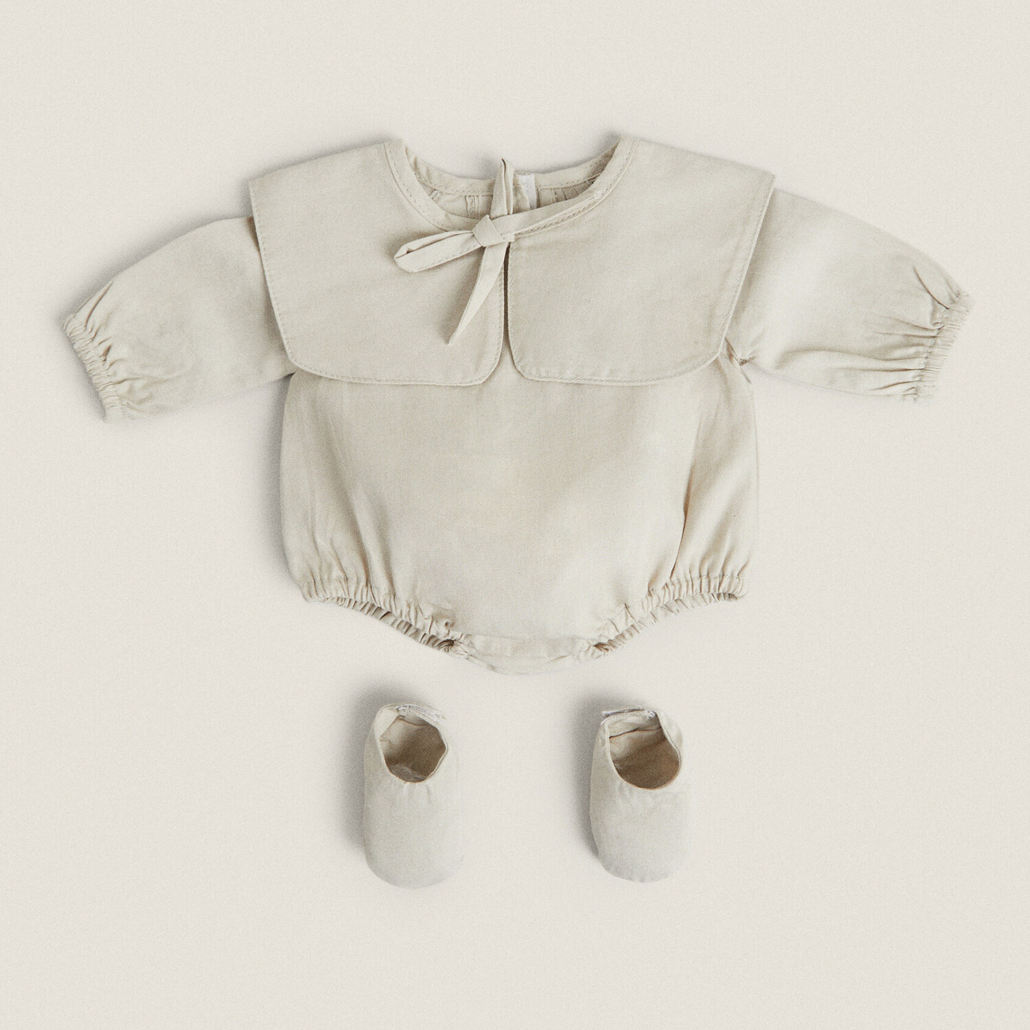 

Комплект одежды для игрушечной куклы Zara Home, серый