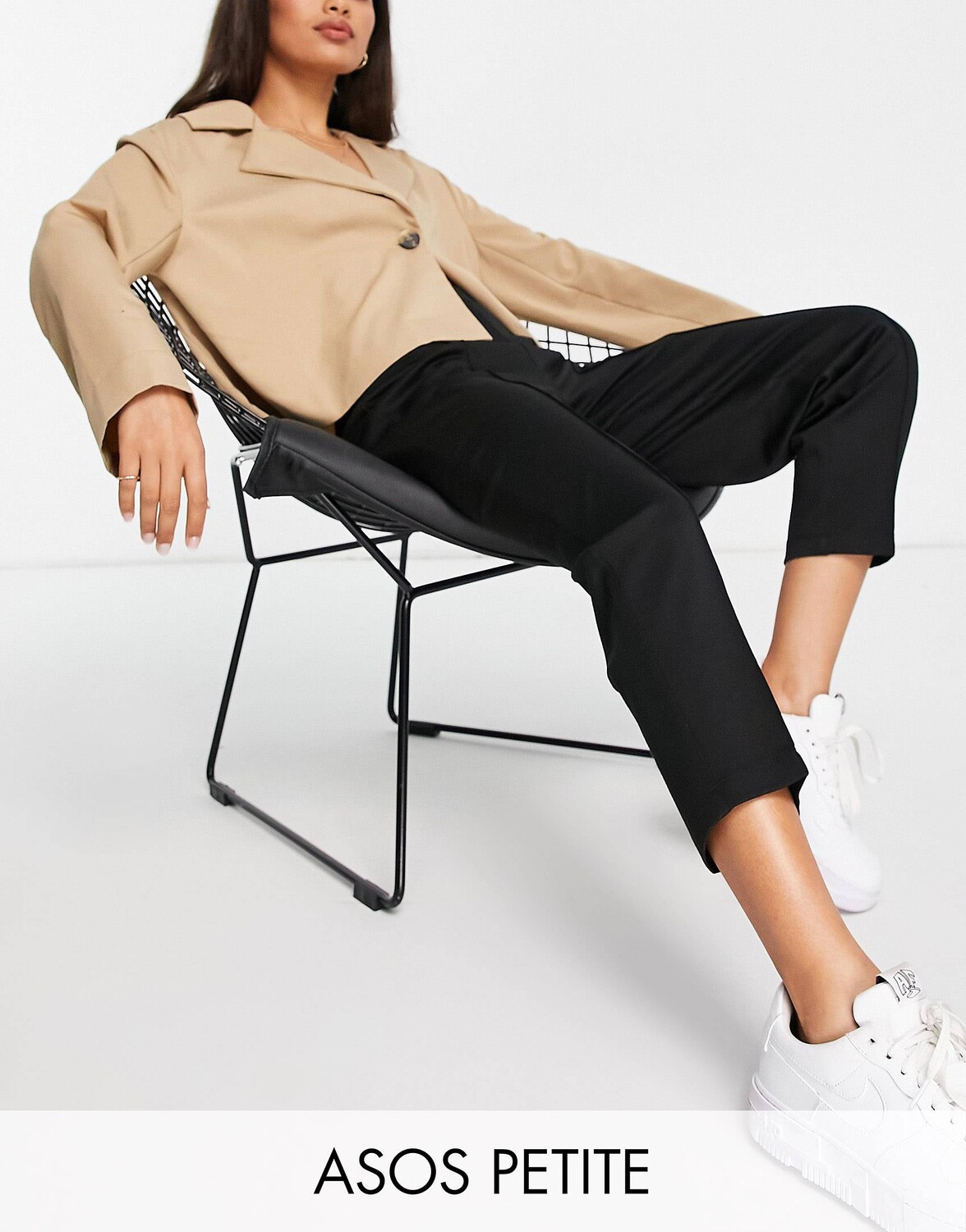 

Черные брюки ASOS DESIGN Petite, Черный