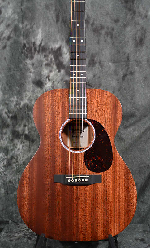 Гитара Martin 000-10E Road Series Sapele Auditorium Acoustic Electric, коричневый
